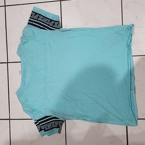 Pink shirt - Picture 3 of 3